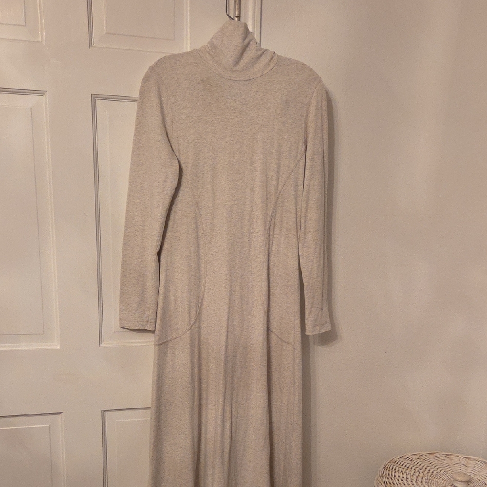 Athleta Soft Cream Long Sleeve Dress